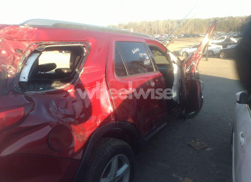 Photo 6 of 2017 Ford Explorer XLT (VIN 1FM5K8D87HGD84551)