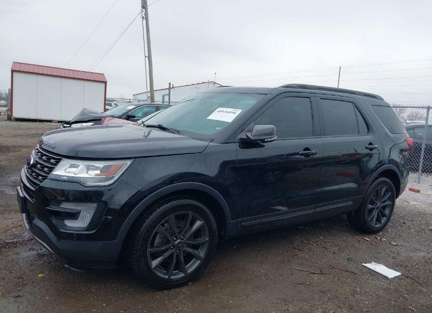 Photo 14 of 2017 Ford Explorer XLT (VIN 1FM5K8D87HGD97011)