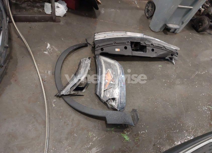 Photo 12 of 2018 Ford Explorer XLT (VIN 1FM5K8D87JGA25268)