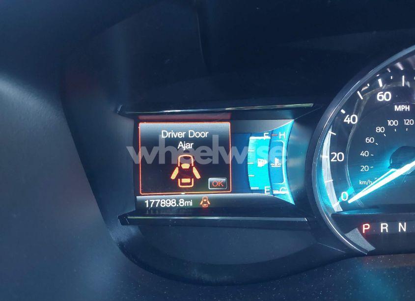 Photo 15 of 2018 Ford Explorer XLT (VIN 1FM5K8D87JGA39106)