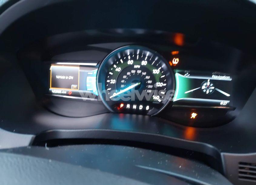 Photo 7 of 2018 Ford Explorer XLT (VIN 1FM5K8D87JGB03807)