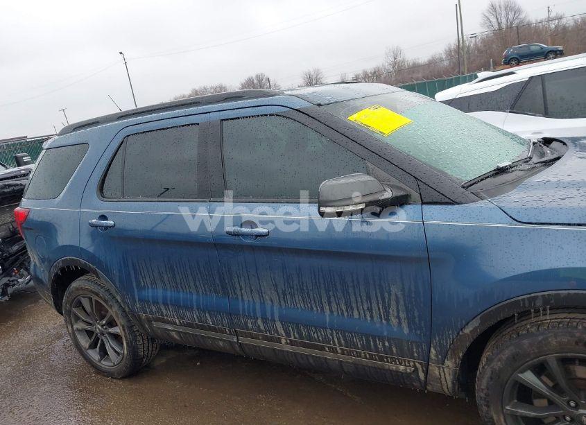 Photo 12 of 2018 Ford Explorer XLT (VIN 1FM5K8D87JGB77292)