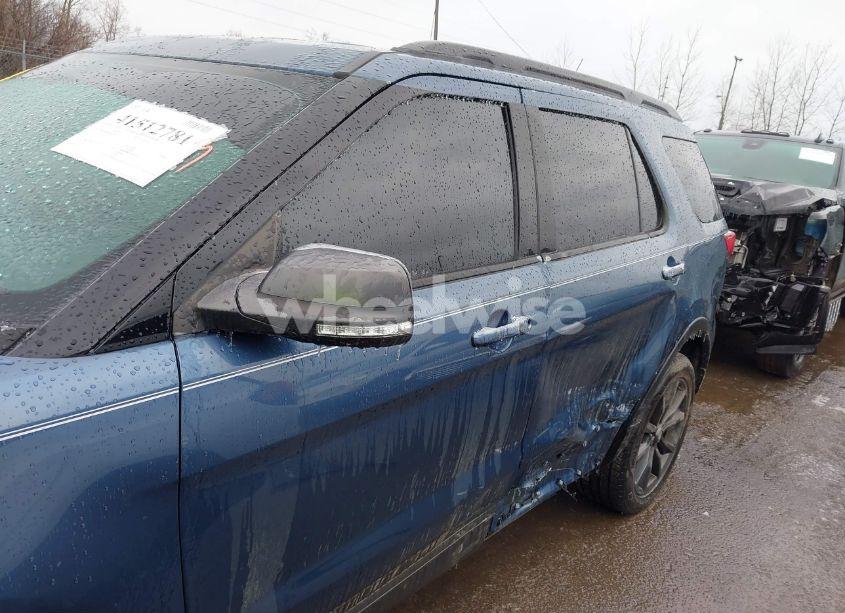 Photo 13 of 2018 Ford Explorer XLT (VIN 1FM5K8D87JGB77292)