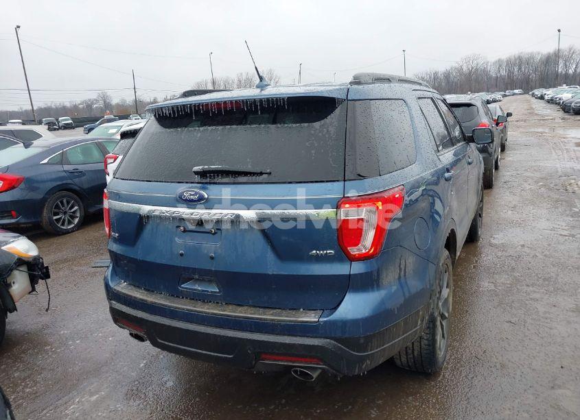 Photo 15 of 2018 Ford Explorer XLT (VIN 1FM5K8D87JGB77292)