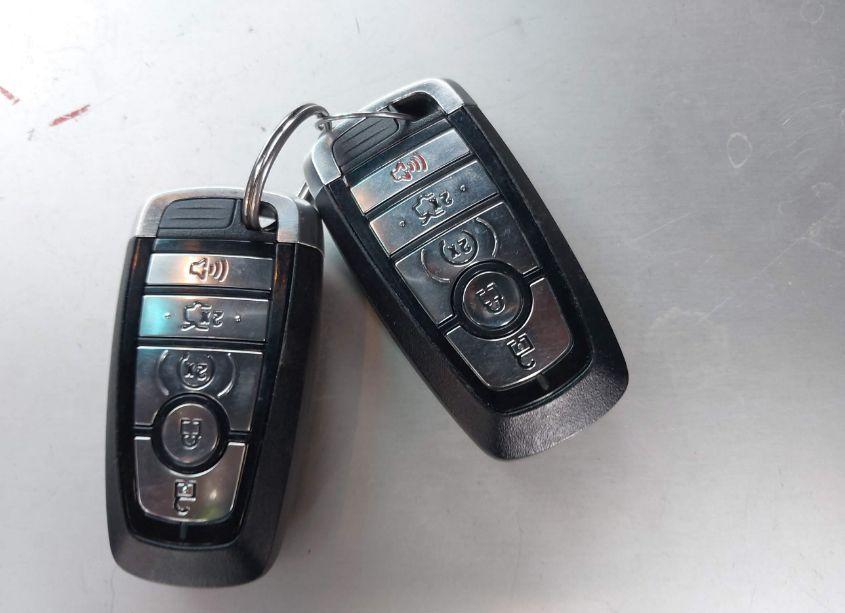 Photo 11 of 2018 Ford Explorer XLT (VIN 1FM5K8D87JGC86285)