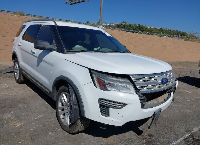 2019 Ford Explorer XLT (VIN 1FM5K8D87KGA42881) main photo
