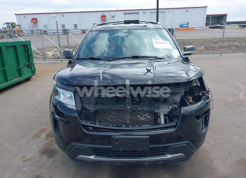 Photo 13 of 2019 Ford Explorer XLT (VIN 1FM5K8D87KGB08202)