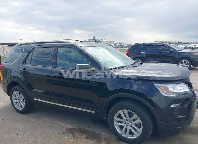 Photo 14 of 2019 Ford Explorer XLT (VIN 1FM5K8D87KGB08202)