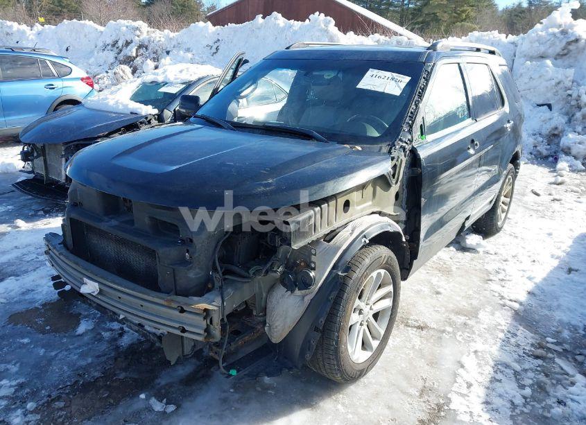 Photo 2 of 2013 Ford Explorer XLT (VIN 1FM5K8D88DGA05910)