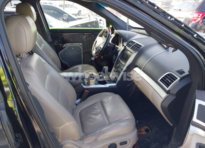 Photo 5 of 2013 Ford Explorer XLT (VIN 1FM5K8D88DGA05910)