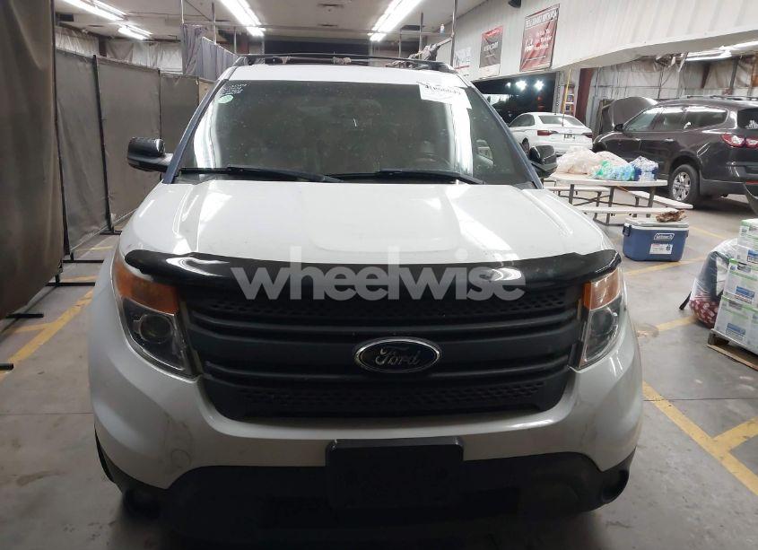 Photo 12 of 2013 Ford Explorer XLT (VIN 1FM5K8D88DGA13036)