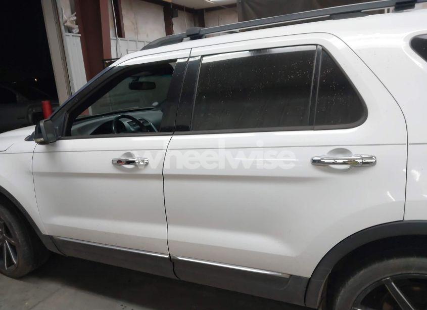 Photo 14 of 2013 Ford Explorer XLT (VIN 1FM5K8D88DGA13036)