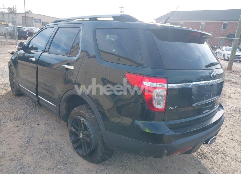 Photo 3 of 2013 Ford Explorer XLT (VIN 1FM5K8D88DGA24943)