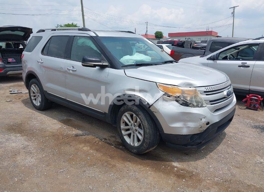 2013 Ford Explorer XLT (VIN 1FM5K8D88DGA47204) main photo