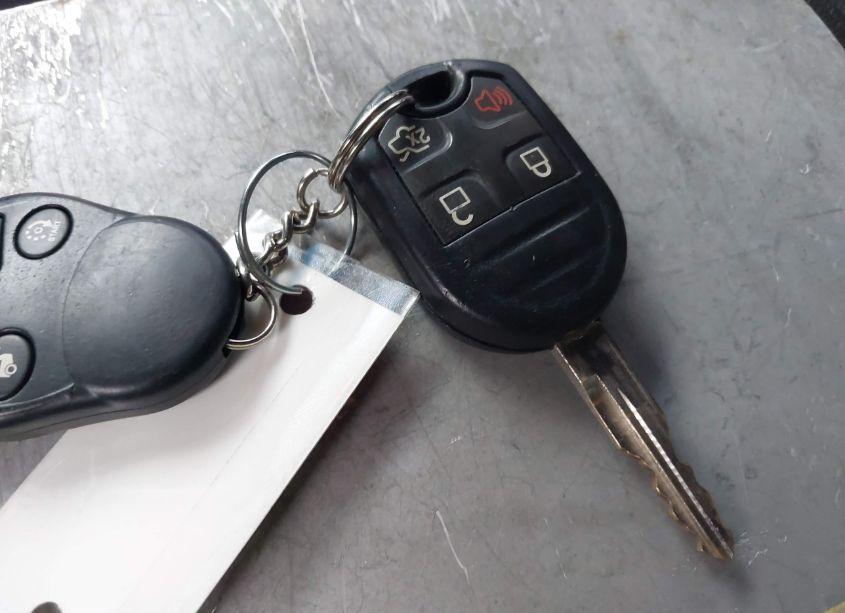 Photo 11 of 2013 Ford Explorer XLT (VIN 1FM5K8D88DGA49602)