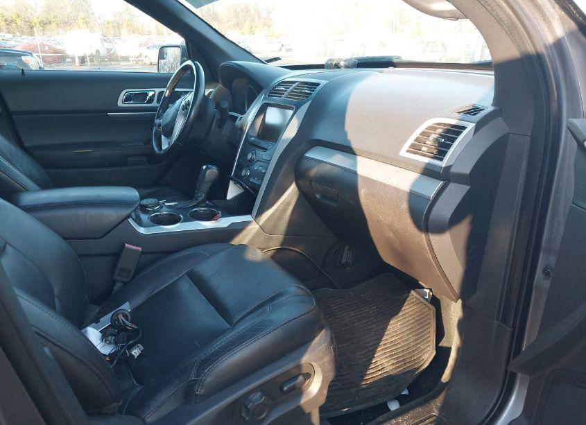 Photo 5 of 2013 Ford Explorer XLT (VIN 1FM5K8D88DGA73561)