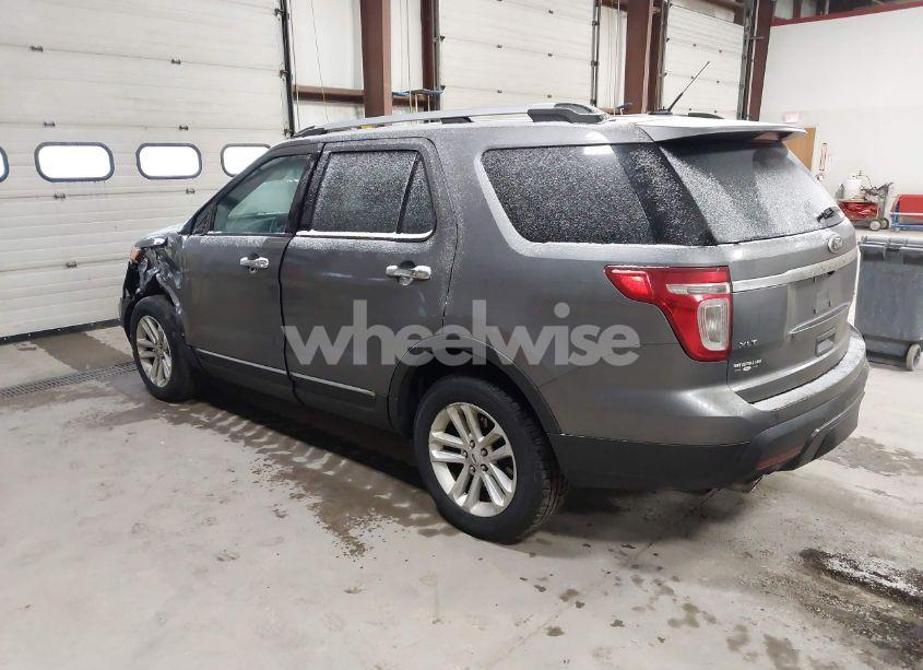 Photo 3 of 2013 Ford Explorer XLT (VIN 1FM5K8D88DGA79067)