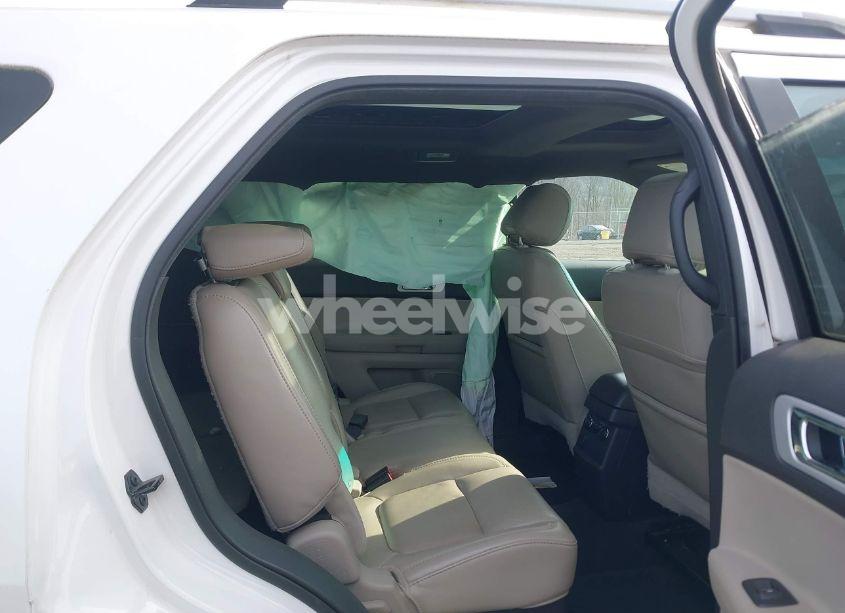 Photo 8 of 2013 Ford Explorer XLT (VIN 1FM5K8D88DGA95866)