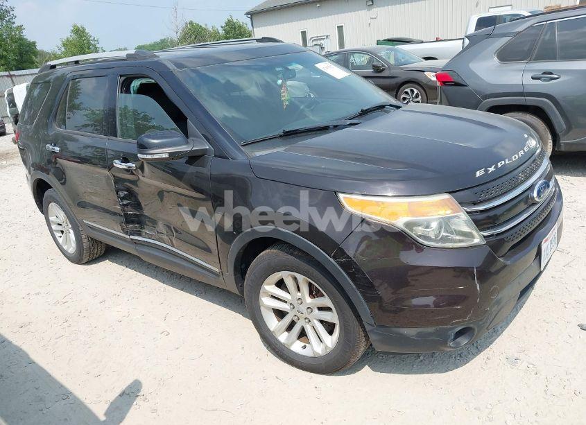 2013 Ford Explorer XLT (VIN 1FM5K8D88DGB74616) main photo