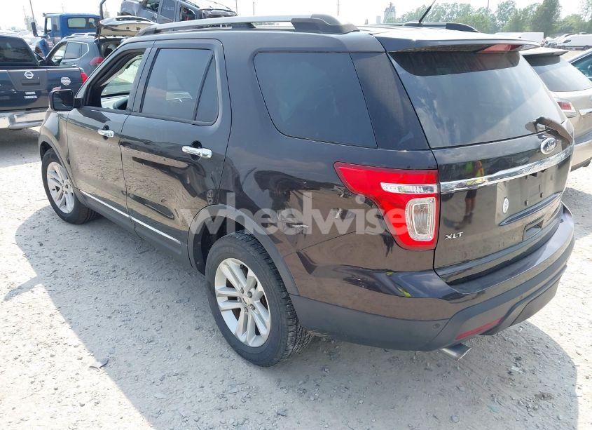 Photo 3 of 2013 Ford Explorer XLT (VIN 1FM5K8D88DGB74616)