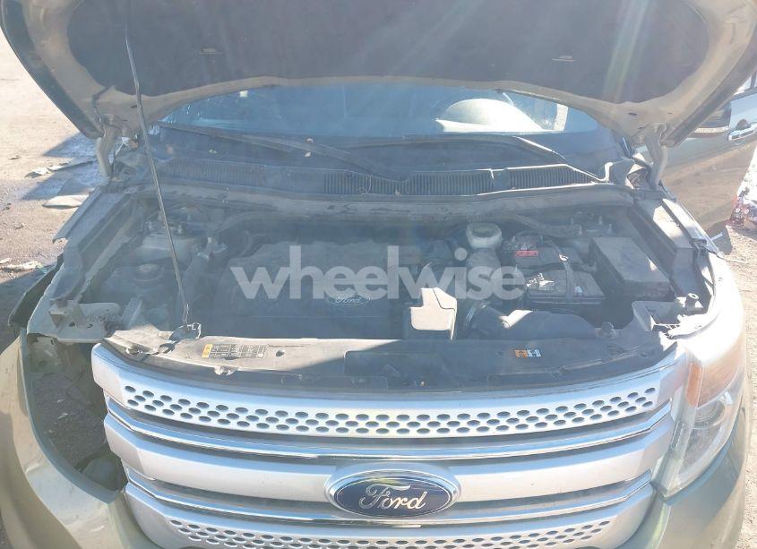 Photo 10 of 2013 Ford Explorer XLT (VIN 1FM5K8D88DGC81682)