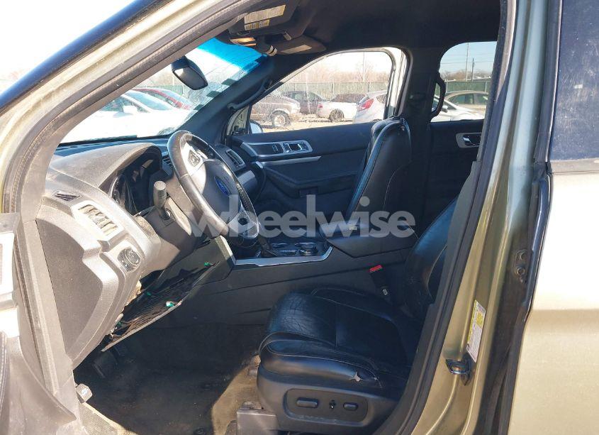 Photo 5 of 2013 Ford Explorer XLT (VIN 1FM5K8D88DGC81682)