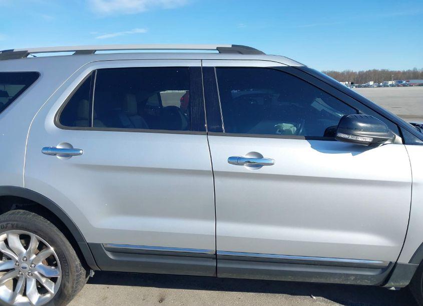 Photo 13 of 2014 Ford Explorer XLT (VIN 1FM5K8D88EGA02393)