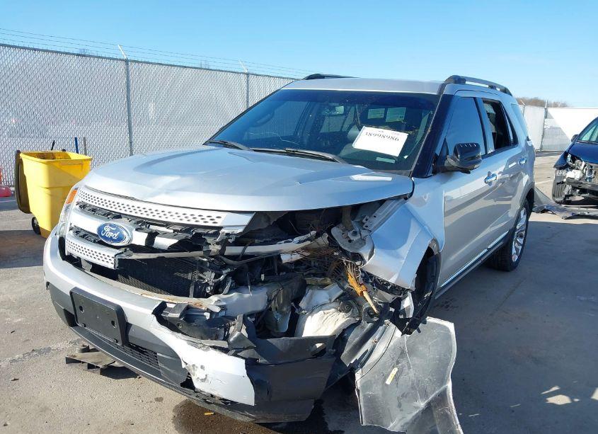 Photo 6 of 2014 Ford Explorer XLT (VIN 1FM5K8D88EGA02393)