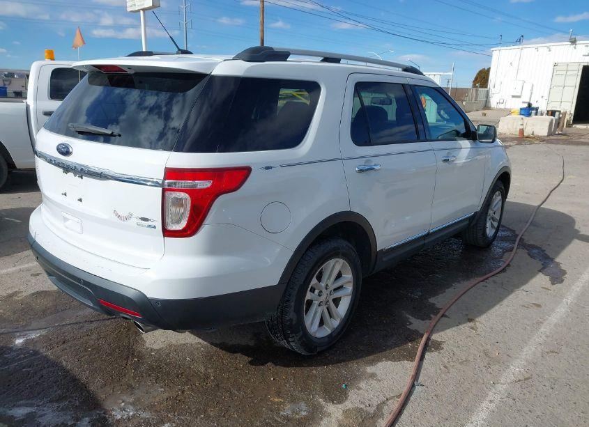 Photo 4 of 2014 Ford Explorer XLT (VIN 1FM5K8D88EGA80074)