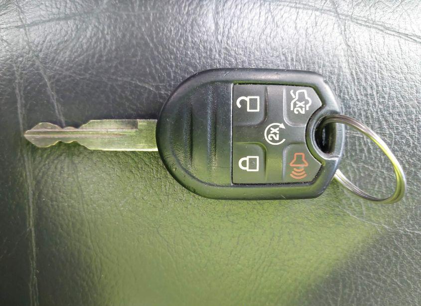 Photo 11 of 2014 Ford Explorer XLT (VIN 1FM5K8D88EGA95173)