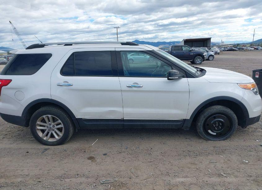 Photo 14 of 2014 Ford Explorer XLT (VIN 1FM5K8D88EGA95173)