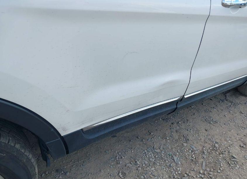 Photo 6 of 2014 Ford Explorer XLT (VIN 1FM5K8D88EGA95173)