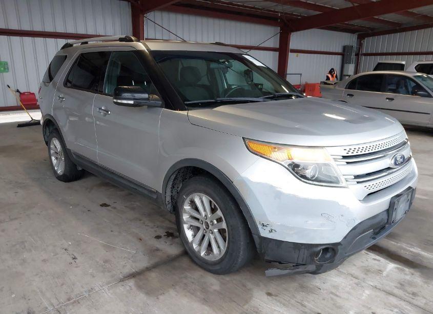 2014 Ford Explorer XLT (VIN 1FM5K8D88EGB44078) main photo