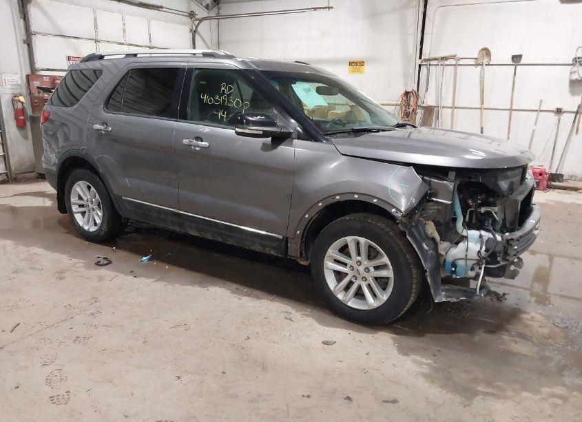 2014 Ford Explorer XLT (VIN 1FM5K8D88EGB88923) main photo