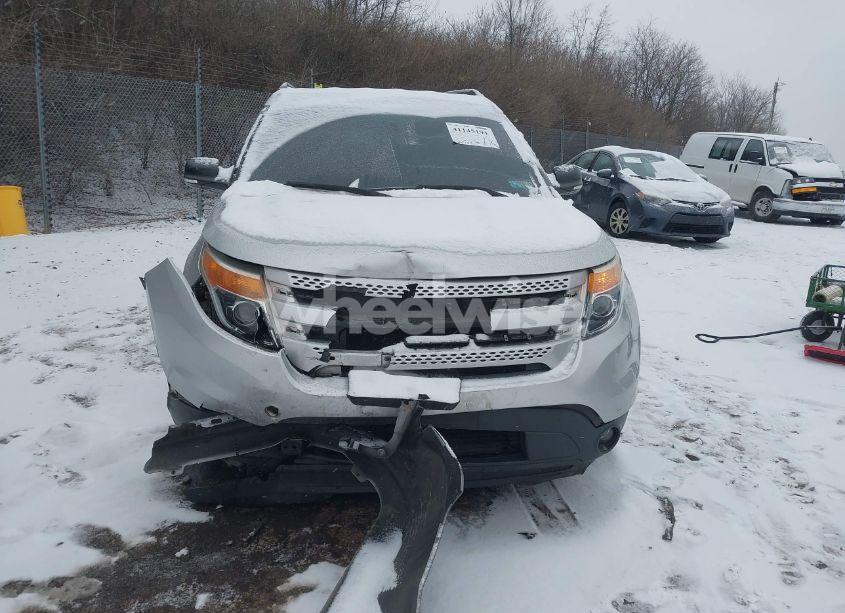 Photo 12 of 2015 Ford Explorer XLT (VIN 1FM5K8D88FGB26634)