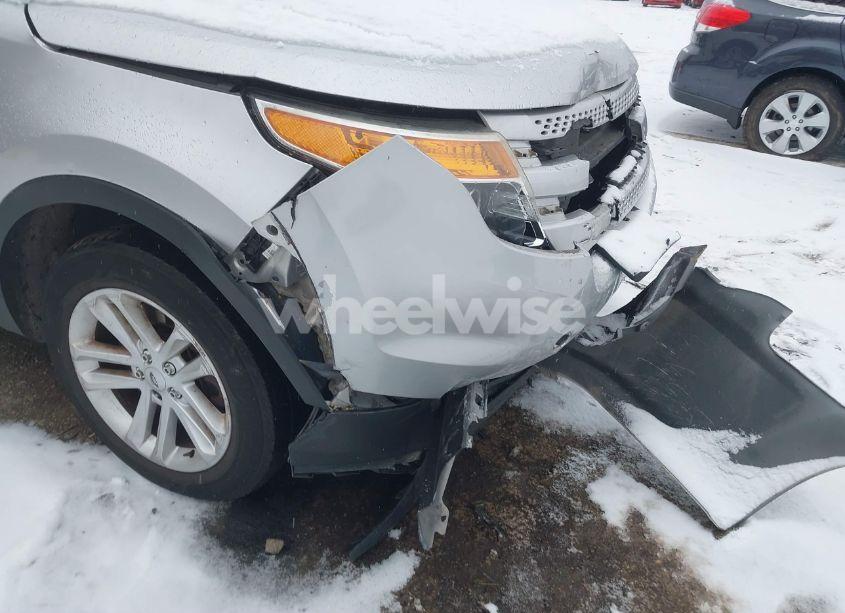 Photo 6 of 2015 Ford Explorer XLT (VIN 1FM5K8D88FGB26634)