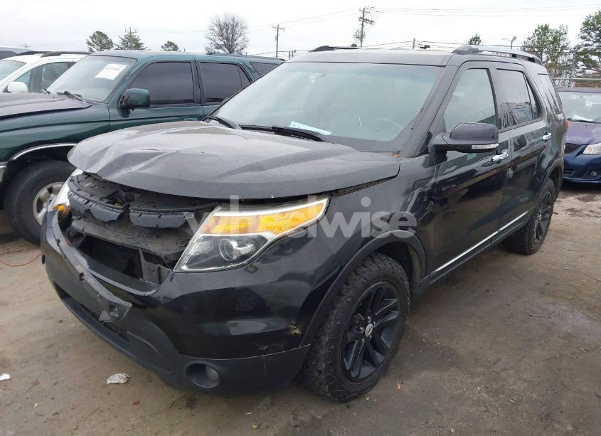 Photo 2 of 2015 Ford Explorer XLT (VIN 1FM5K8D88FGB84355)