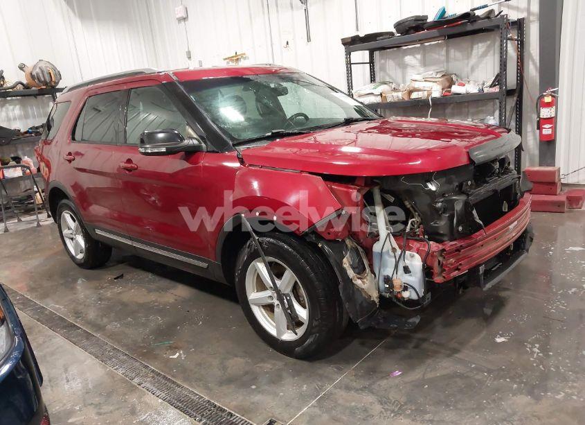 2016 Ford Explorer XLT (VIN 1FM5K8D88GGB52281) main photo