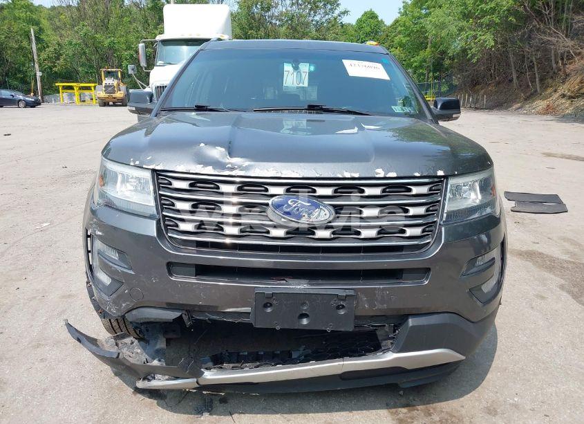 Photo 12 of 2016 Ford Explorer XLT (VIN 1FM5K8D88GGB57934)