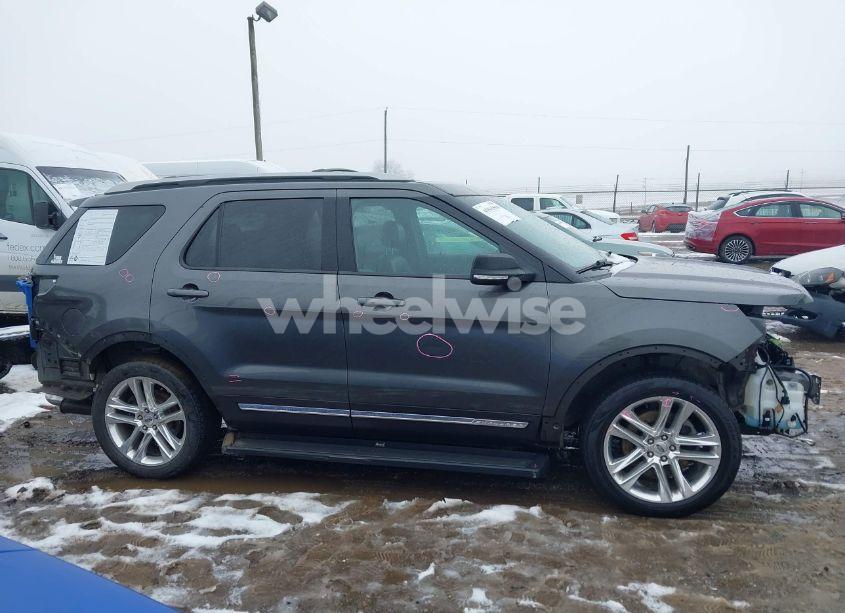 Photo 13 of 2016 Ford Explorer XLT (VIN 1FM5K8D88GGB58064)