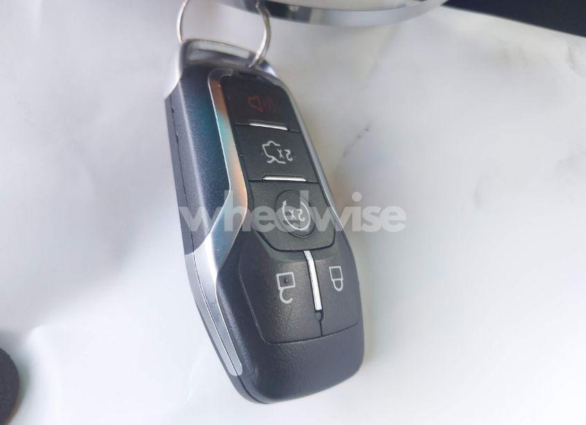 Photo 11 of 2016 Ford Explorer XLT (VIN 1FM5K8D88GGC84456)