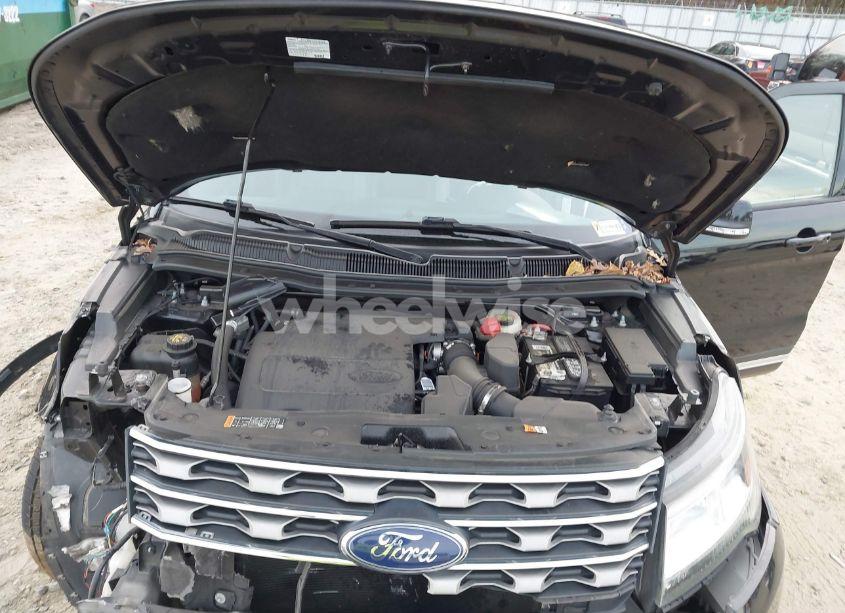 Photo 10 of 2016 Ford Explorer XLT (VIN 1FM5K8D88GGD24907)