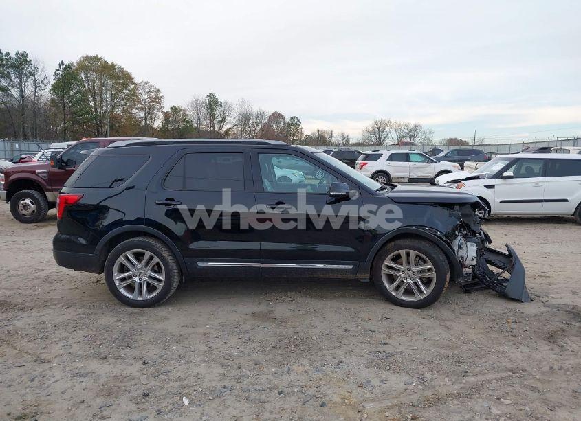 Photo 13 of 2016 Ford Explorer XLT (VIN 1FM5K8D88GGD24907)