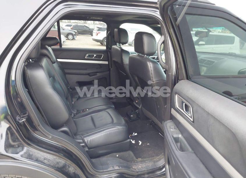 Photo 8 of 2016 Ford Explorer XLT (VIN 1FM5K8D88GGD24907)