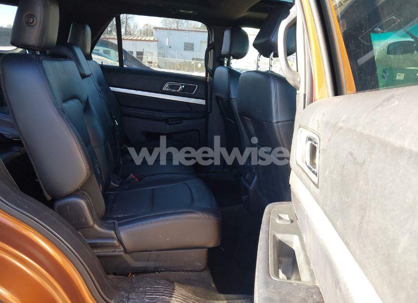 Photo 8 of 2017 Ford Explorer XLT (VIN 1FM5K8D88HGB58275)