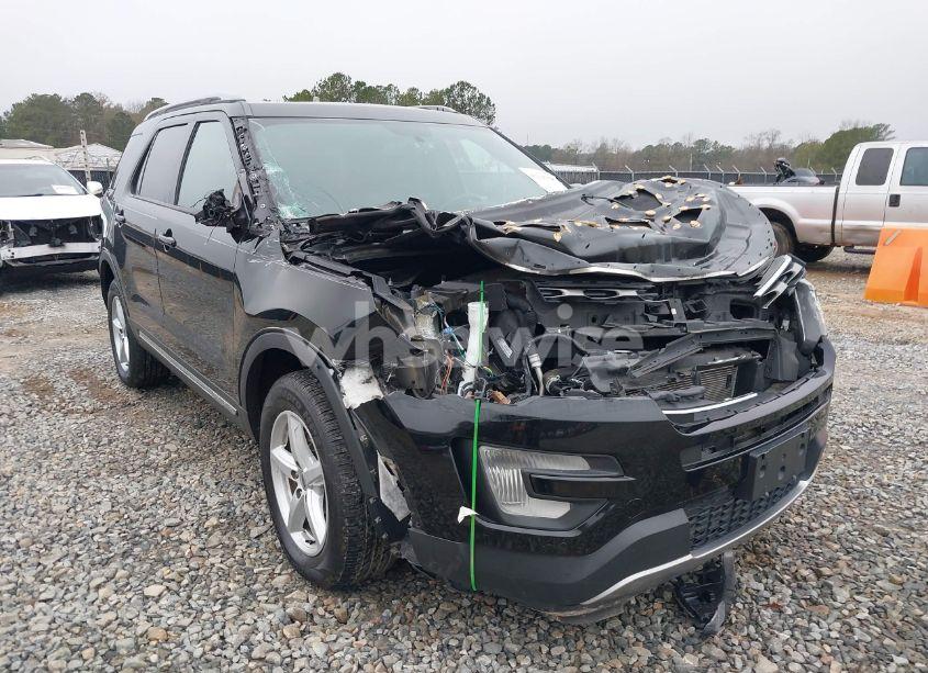 2017 Ford Explorer XLT (VIN 1FM5K8D88HGD20079) main photo