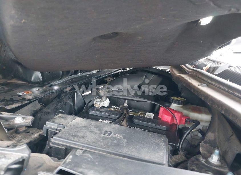 Photo 10 of 2017 Ford Explorer XLT (VIN 1FM5K8D88HGD20079)