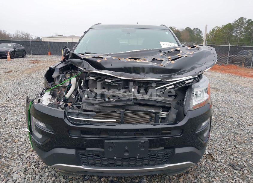 Photo 13 of 2017 Ford Explorer XLT (VIN 1FM5K8D88HGD20079)