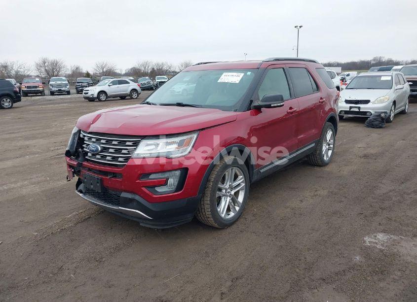 Photo 2 of 2017 Ford Explorer XLT (VIN 1FM5K8D88HGE37421)