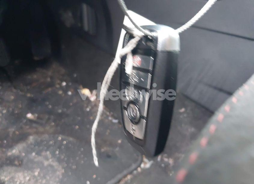 Photo 11 of 2018 Ford Explorer XLT (VIN 1FM5K8D88JGA17115)